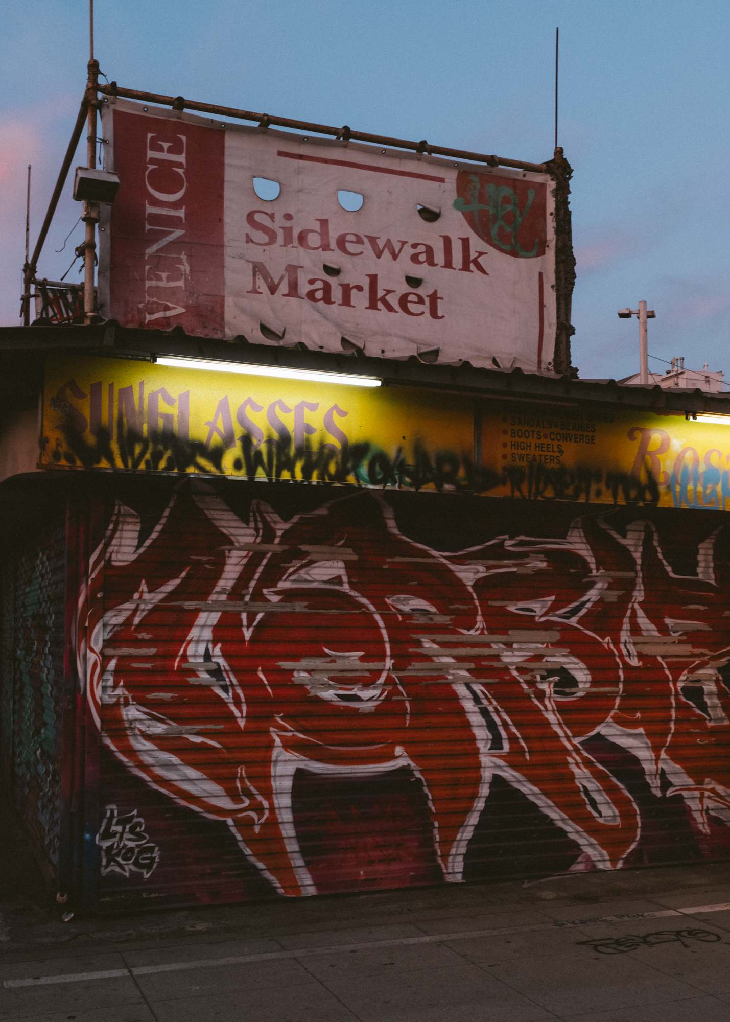 Sidewalk Stands Closed for the Night