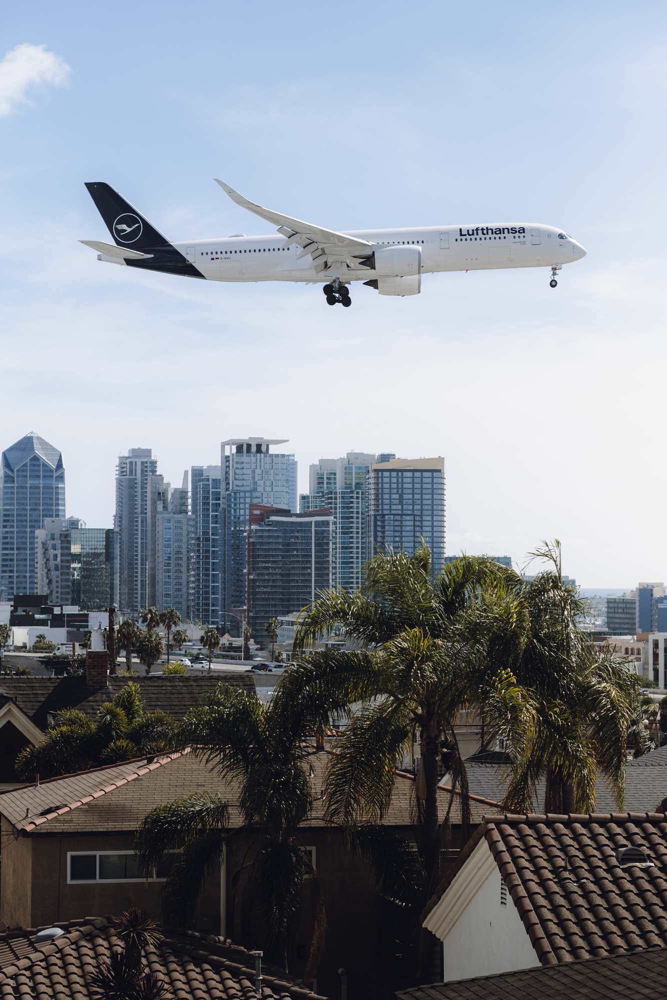 A Lufthansa A350-900 Lands in San Diego After Its Flight From Munich