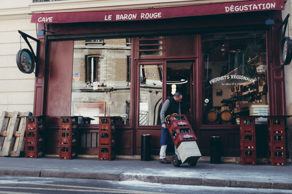 Le Baron Rouge - Paris, France - Fuji X100F