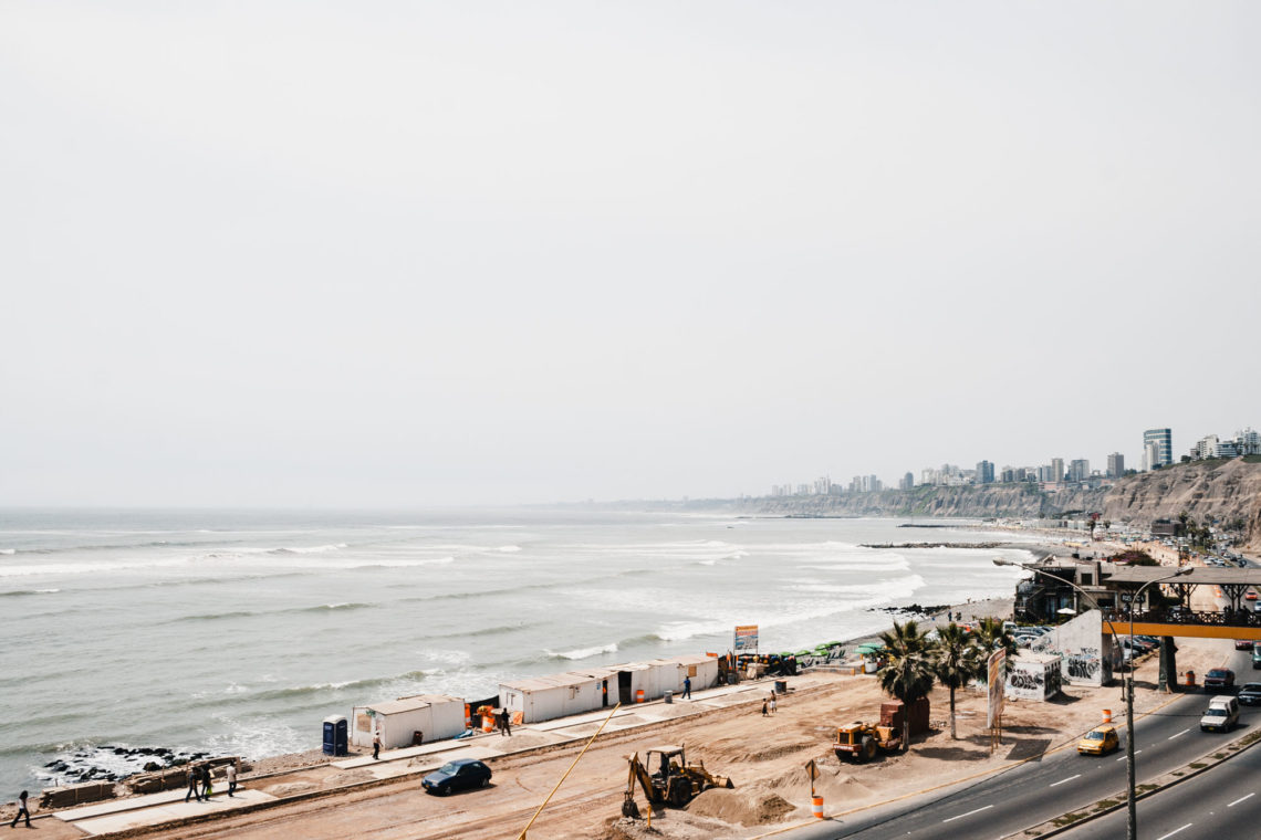 Cliffs - Lima, Peru - Canon EOS XTi
